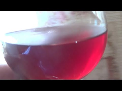 Видео: Вино из изюма! Вкусно и на цвет красиво!
