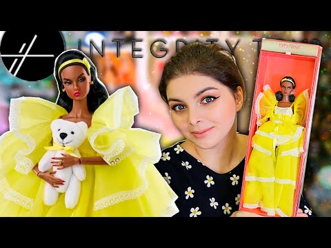 Видео: Моя первая Поппи Паркер 🍋  Lemon Lullaby Poppy Parker Integrity Toys