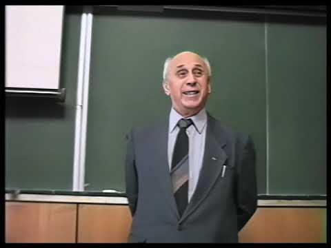 Видео: 6. Человеческое общество и проблемы развития общественного производства. Ацюковский В.А.