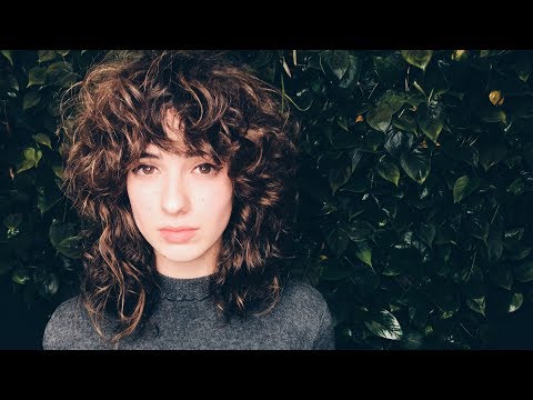 Видео: стрижка для кудрявых волос