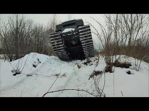 Видео: Гусеничный вездеход , части 16,испытания на боковом уклоне и на подъёме в гору.