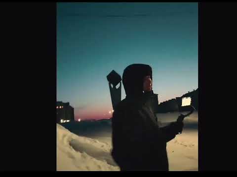 Видео: Часть 1 .  Заброшенные дома поселка Воргашор /Весна . Город с высоты птичьего полёта .Очень опасно !
