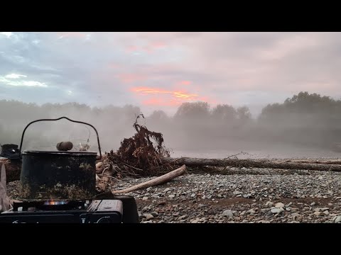 Видео: Горная рыбалка на хариуса, дальний восток