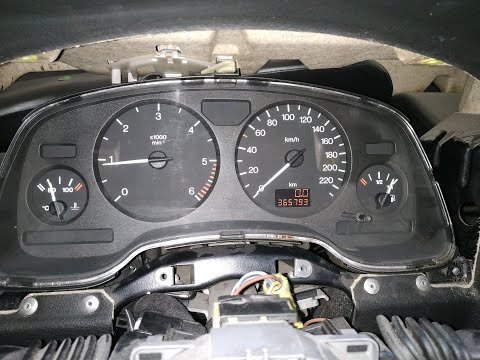 Видео: Панель приборов И её Симптомы неисправности на Opel Astra G
