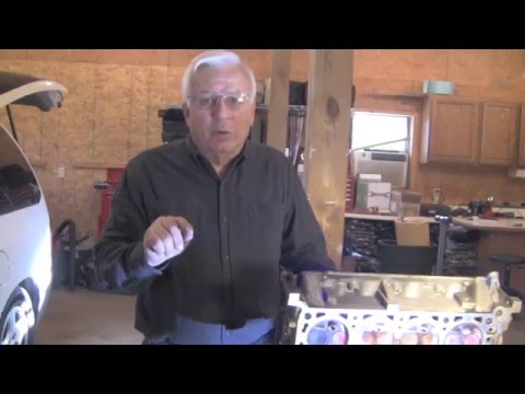 Видео: Ремонт отверстия свечи зажигания 2