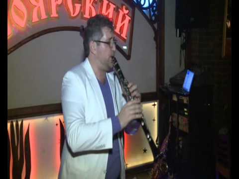 Видео: Виталий Романов - ресторан "БОЯРСКИЙ" 05.04.2013