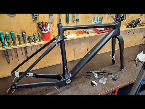 Видео: Начинаю сборку карбонового гревела. BXT Gravel 135