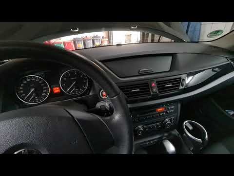 Видео: БМВ Х1 2.0i N46. Ремонт вакуумного насоса.