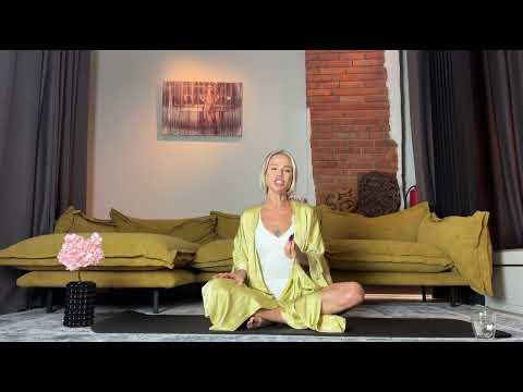 Видео: Комплекс кундалини йоги для Женского здоровья ❤️