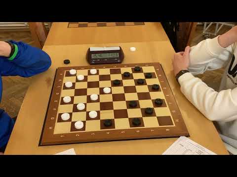 Видео: Щукин Р. - Волков Н. Чемпионат Санкт-Петербурга по русским шашкам