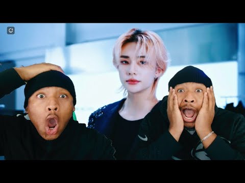 Видео: Видео Stray Kids "죽어보자(GET LIT)" | РЕАКЦИЯ БЛИЗНЕЦОВ