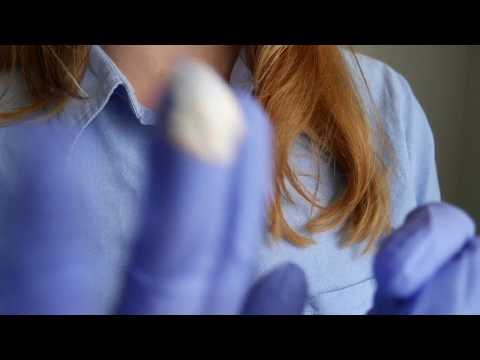 Видео: Опрос ASMR по уходу за кожей/ролевая игра по обслуживанию клиентов (тихая речь)