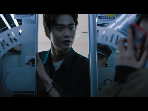 Видео: Что делать, если вы видите, что сталкер пытается похитить женщину?