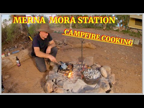 Видео: Приготовление пищи на костре в одиночку и приключения на полноприводном автомобиле на станции Мер...