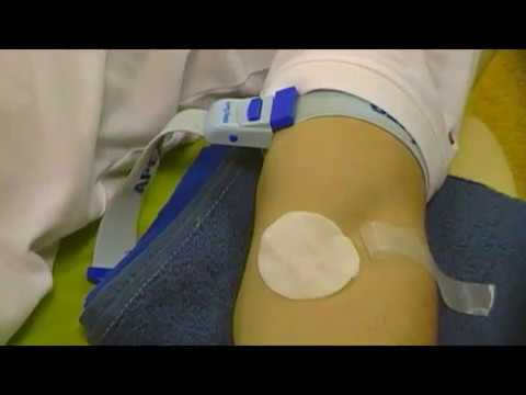 Видео: Поставить себе капельницу самостоятельно