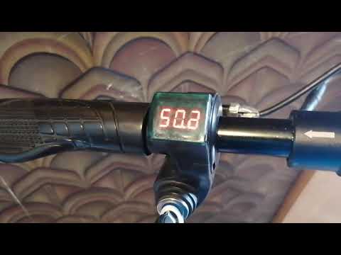 Видео: Как правильно заряжать электросамокат, сколько времени заряжается электросамокат