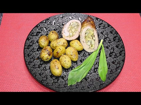 Видео: Свиная вырезка в беконе с грибами!