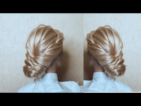 Видео: Низкий пучок Свадебная прическа 2021. Низкий пучок на свадьбу. Самая красивая форма.  Легко.