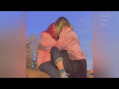 Видео: Алена Швец - две девочки (замедленная) || Alyona Shvets - two girls (slowed)