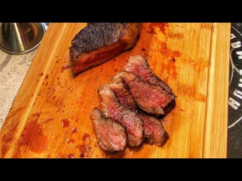 Видео: Стейк Пиканья от Myasoet Meat Company / мраморная говядина из METRO