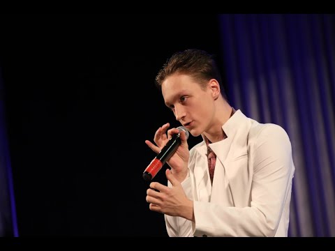 Видео: Фёдор Уваров, 16 лет. Mika "Grace Kelly"