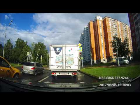 Видео: Driving in Moscow agglomeration: Кузьминки - Ногинский район 05/08/2017 (timelapse 4x)