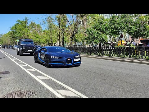 Видео: Выходные в центре Москвы #2 - Bugatti Chiron, Aventador S Roadster, F8 Tributo, Huracan P, GT3 RS