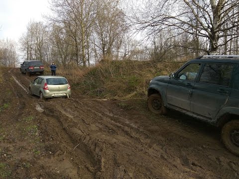 Видео: Затаскиваем Сандеро в грязь