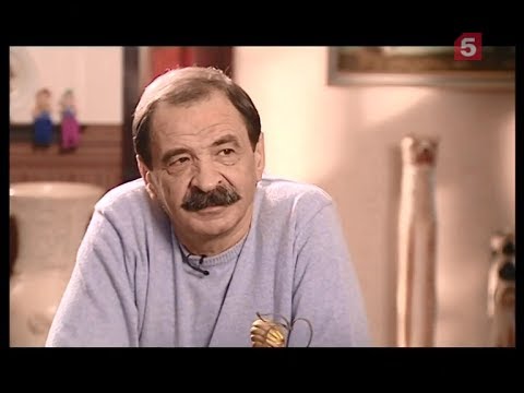 Видео: Личные вещи. Илья Олейников