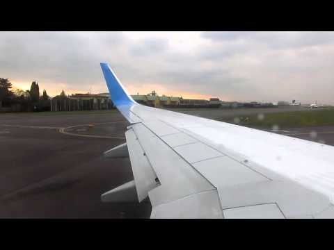 Видео: Взлет из Бергамо Boeing 737-800 Победа