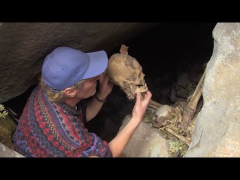 Видео: Древние удлиненные черепа найдены в мегалитической каменоломне в Ольянтайтамбо в Перу