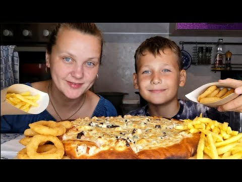 Видео: Мукбанг Пицца "Жульен" 🍕Я влюбилась. Колца луковые, фри картофель /У Маши проблемы 😔Она уехала