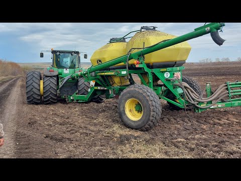 Видео: Посевная 2021. Джон Дир 8430 с посевным комплексом. Дт 75 Казахстан.Посев гороха Будни тракториста