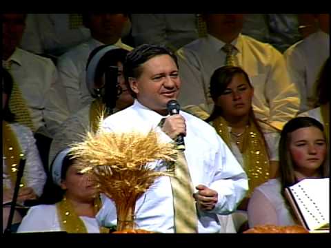 Видео: Поле мое, нива моя - Роман Джулай