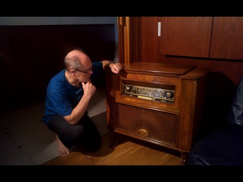 Видео: Уникальная радиола SABA  Freudenstadt