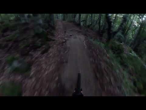 Видео: Червената шапчица