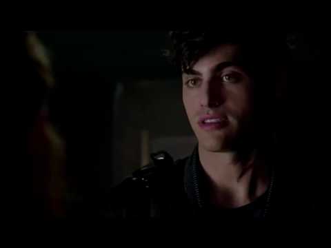 Видео: Алек и Клэри||Выбор имени