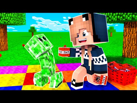 Видео: Майнкрафт, но Я ВЫРАСТИЛА КРИПЕРА!