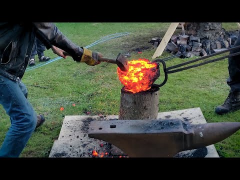 Видео: Плавка черного железного песка