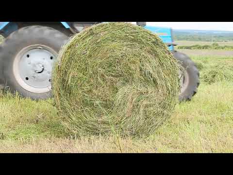 Видео: Подборщик-транспортировщик рулонов TRB