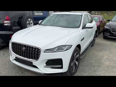 Видео: Авто из Кореи под заказ! Сравнение комплектаций на Jaguar F-Pace 2021 год 4ВД 2.0 дизеля. S и SE.