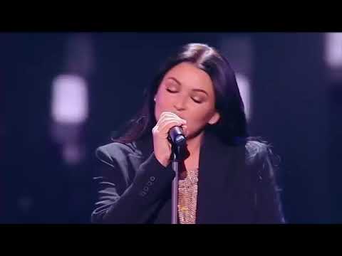 Видео: Ирина Дубцова - "Не целуешь" (День Рождения МУЗ ТВ 2019)