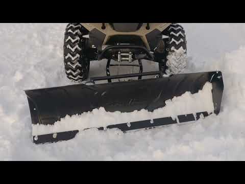 Видео: Отзыв-обзор отвала "Rival" на квадроцикле Linhai-Yamaha D300 4*4