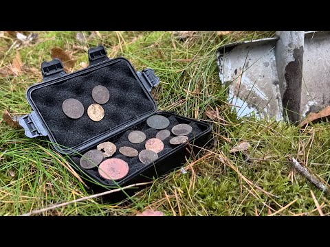 Видео: КОП В ЛЕСУ, НАШЛИ МАЛЕНЬКИЙ КЛАДИК! Я НЕ ОЖИДАЛ НАЙТИ ЗДЕСЬ МОНЕТЫ / Коп 2025