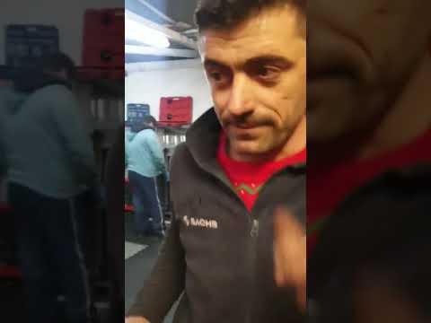 Видео: „Поздрави за ВАГ СЕКТАТА! Ама вижте какво стана с тая кола.ВАГ-ът nak ни изненада Гледай па сме ние 