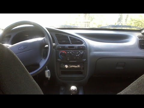 Видео: Замена фильтров: САЛОНА -  ТОПЛИВА - ВОЗДУХА на Део Ланос одним махом!