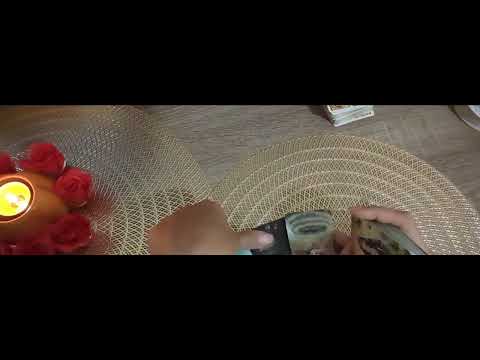 Видео: Жената и мъжа в тази връзка 