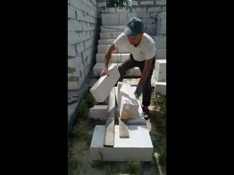 Видео: Как ровно распилить газоблок 600.300.200 , Мой вариант вам в помощь)