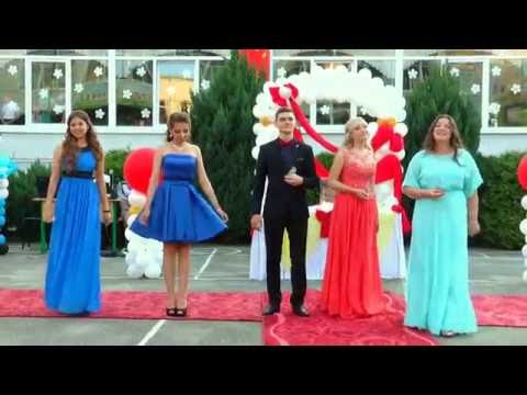 Видео: Очень круто! Выступление медалистов. Выпускной Бал 2016 Гимназия 152