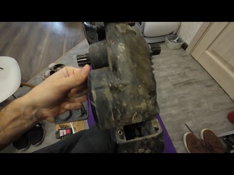 Видео: Снятие двигателя Bafang M510 с электровелосипеда Cyctrac EM8 для обслуживания. Пробег 11900